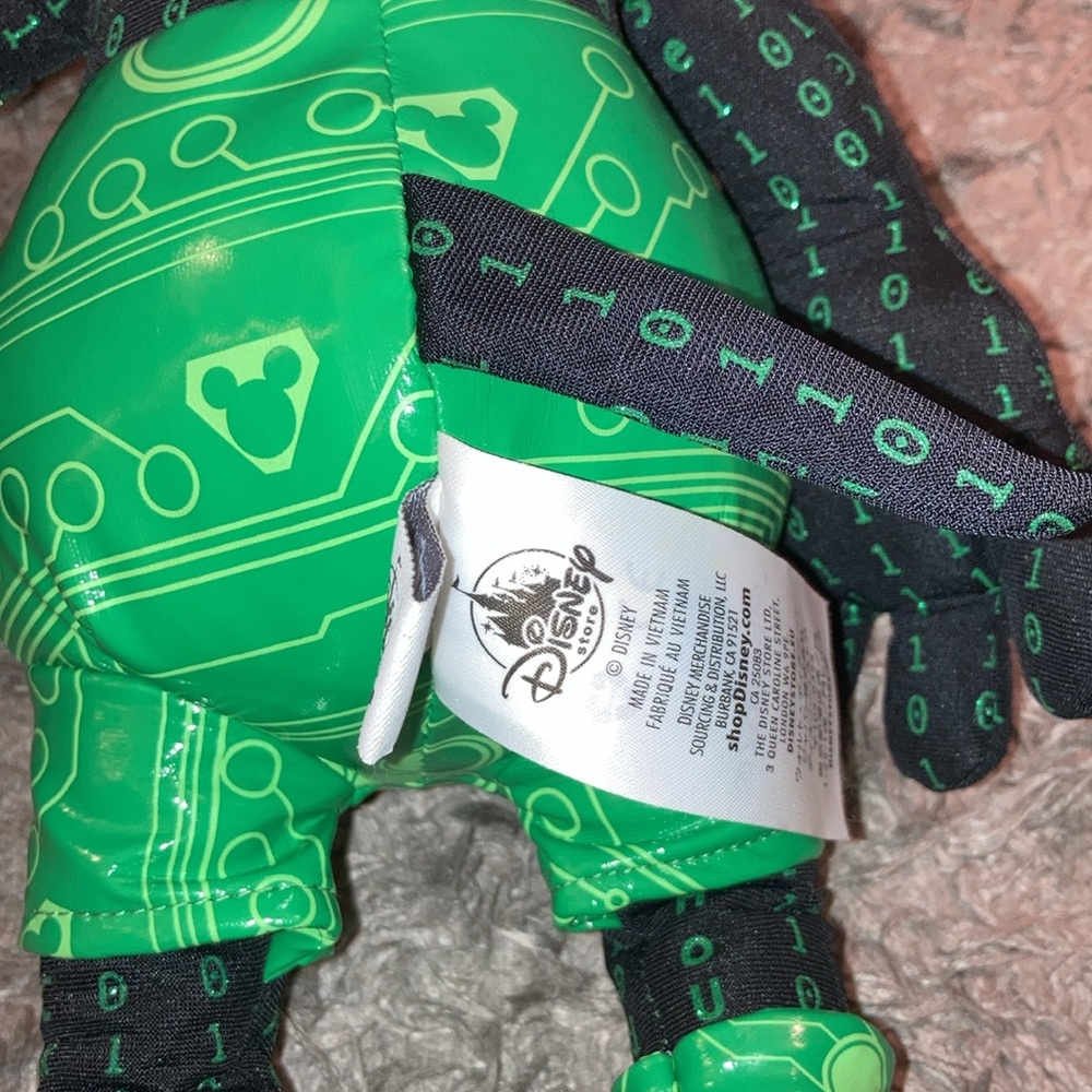 Disney Mickey Mouse Memories Plush 10/12 OCTOBER Limited Release green 2018 - Picture 4 of 5